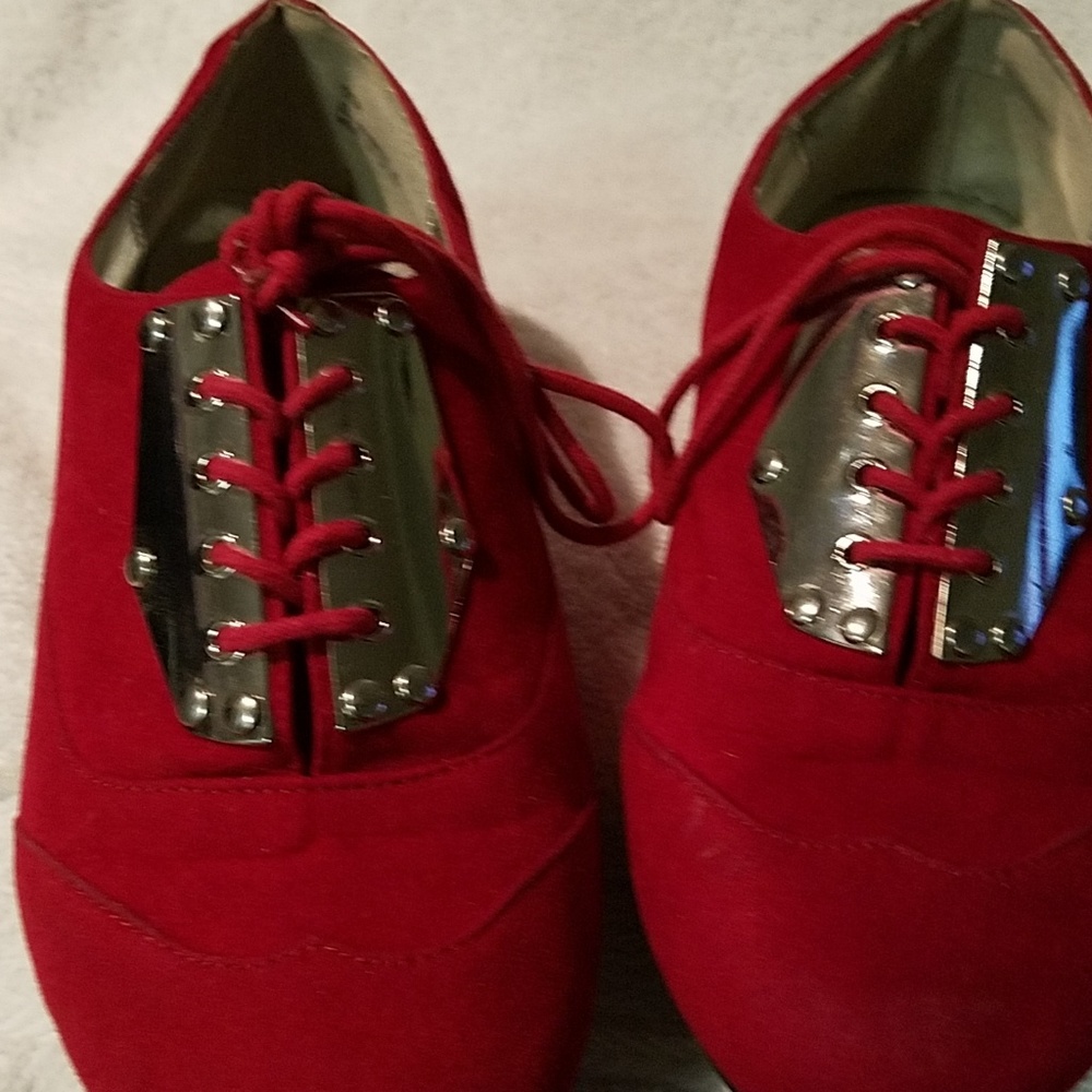 Woman's shoes